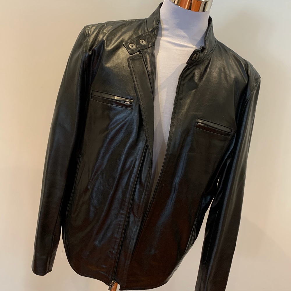 Men’s Tommy Hilfiger leather jacket size XL